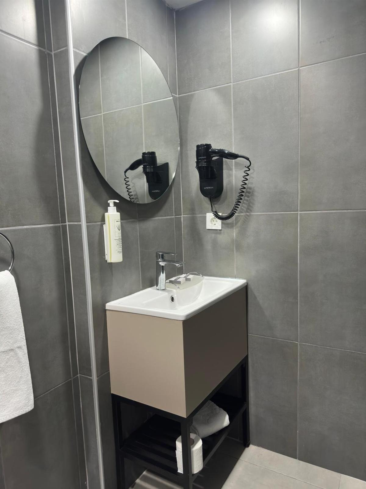 Monezza Hotel Maltepe Provincia di Provincia di Istanbul Esterno foto